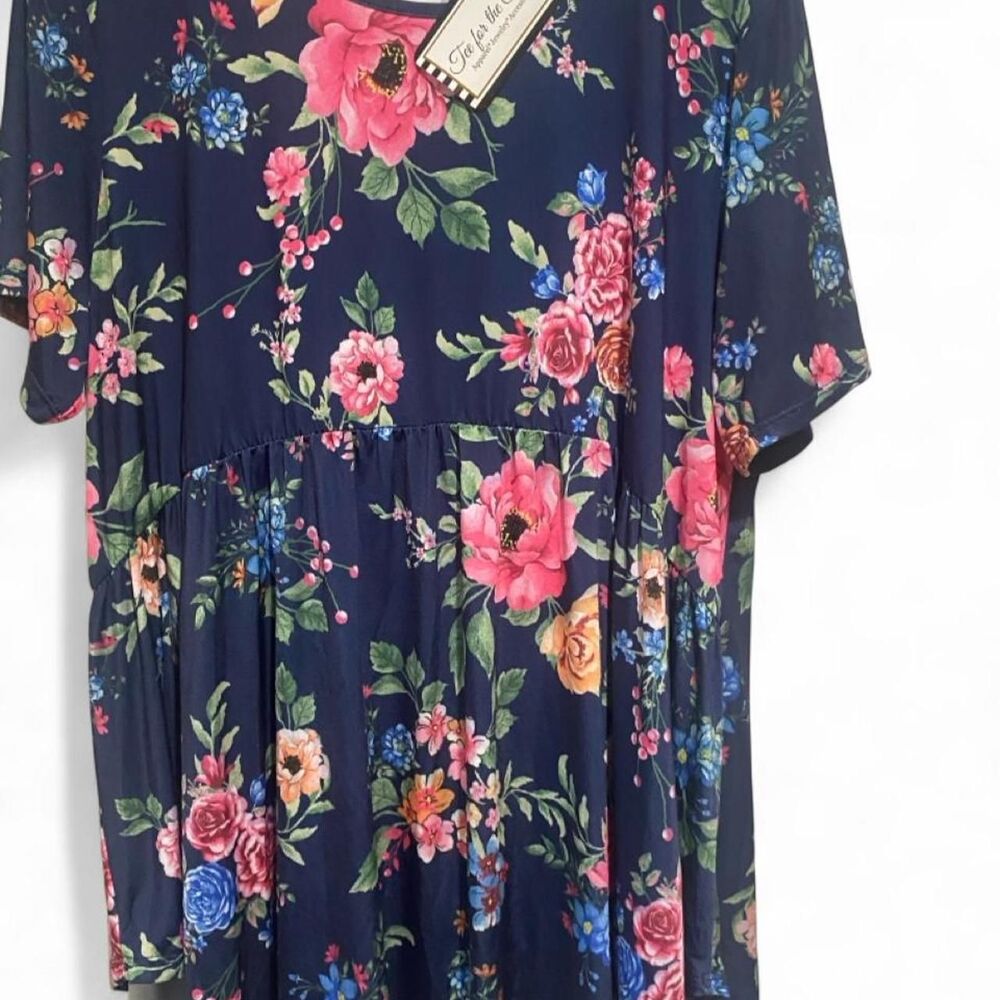 Heimish Women's Blue and Navy Blouse